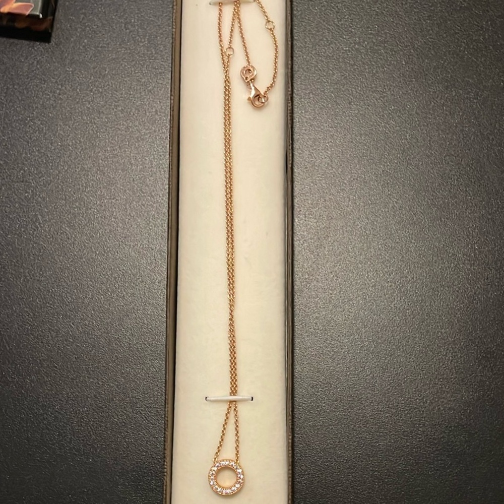 New, Pandora Logo Pavé Circle Collier Necklace in 14k rose gold-plated - Picture 2 of 5